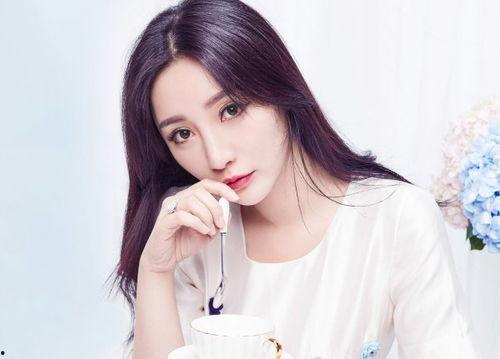 娱乐吃瓜最近凉的女演员